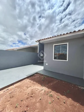 Casa Com 3 Quartos No Terraliz