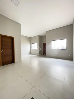 Casa em Colônia Dona Luíza