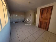 <strong>Casa à Venda com Terreno Amplo</strong>