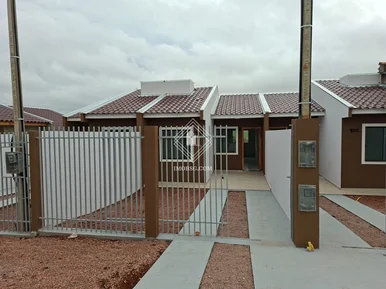 <strong>Casa com terreno no San Martin</strong>