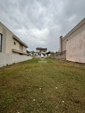 Terreno A Venda No Condomínio Fontada Di Trevi