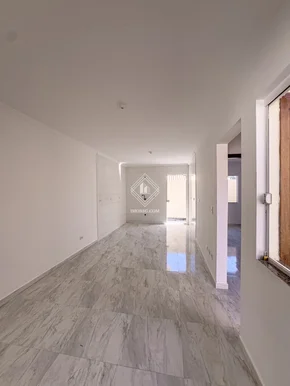 Casa Em Laje No Jardim Tarobá