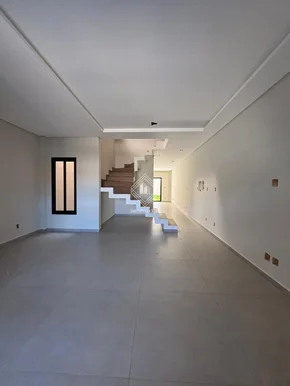 Sobrado No Nova Rússia - Unidade 1 E 2