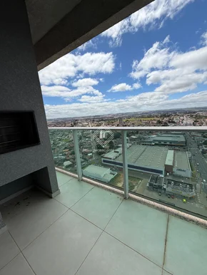 Apartamento Em Andar Alto Com Vista Para O Pôr Do Sol