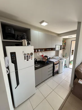 Apartamento à Venda - Condomínio Vista Uvaranas - 6 Andar