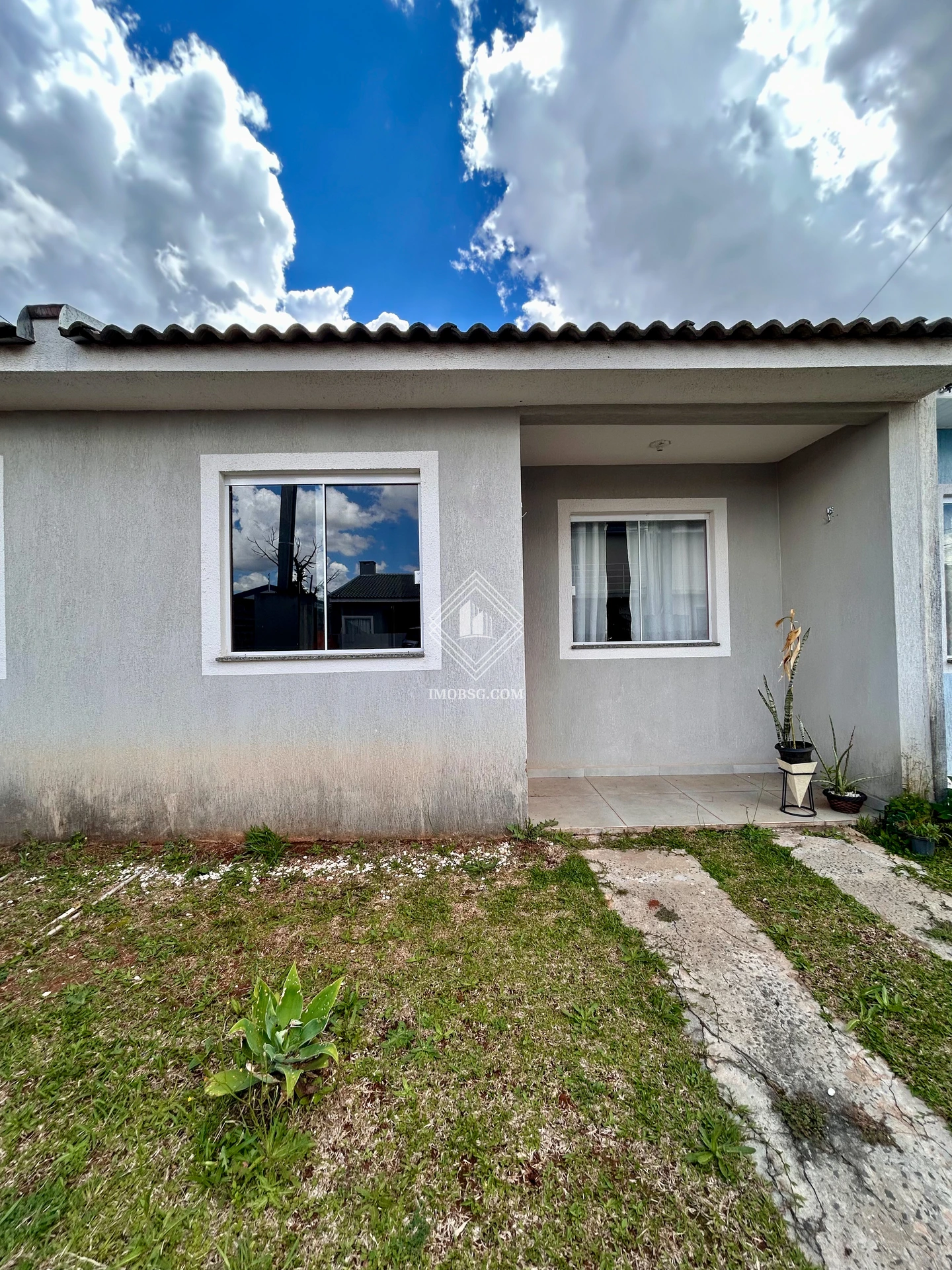 Casa No Residencial Capri Uvaranas