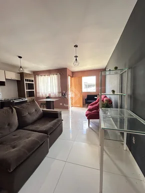 Casa No Residencial Capri Uvaranas