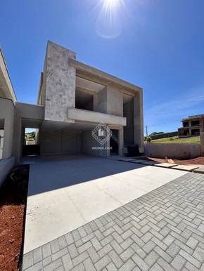 <strong>Sobrado no Condomínio Vale dos Vinhedos</strong>