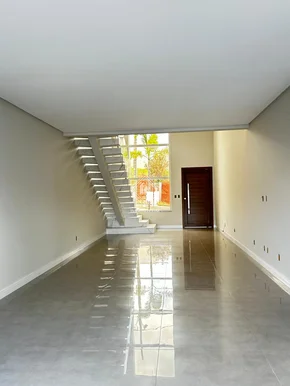 Sobrado No Condomínio Vale Dos Vinhedos