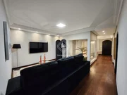 <strong>Casa térrea semimobiliada - Jardim América</strong>