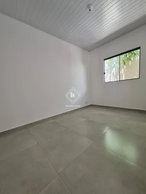 Casa No Núcleo Pitangui