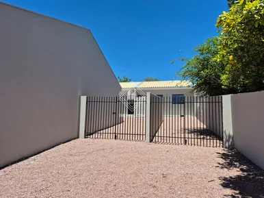 <strong>Casa no Núcleo Pitangui</strong>