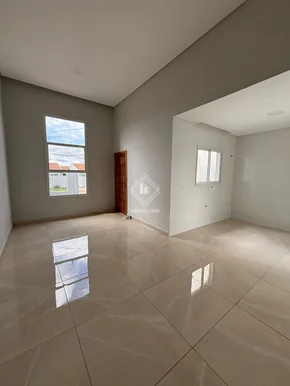 Residência à Venda No Dona Marly