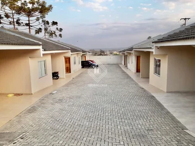 <strong>Casa em condomínio na Vila Ricci</strong>