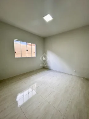 Casa á Venda No Monte Belo