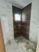 <strong>Casa com terreno no Jd Centenário</strong>