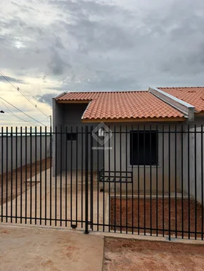 <strong>Casa no Porto Feliz (Contorno)</strong>