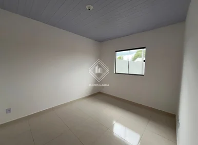 Casa Com Terreno No Terraliz