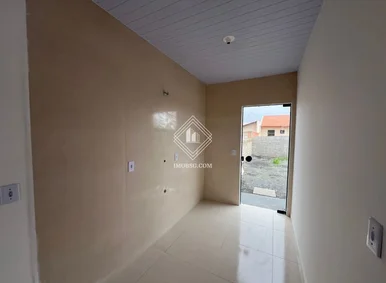 Casa Com Terreno No Terraliz