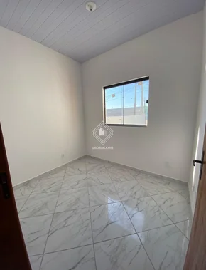 Casa Com 3 Quartos No Jardim Veneza