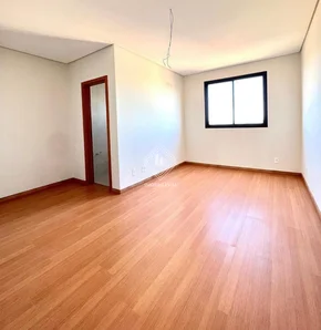 Apartamento No Edifício Jd Piazza