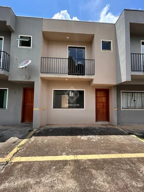 <strong>Sobrado á venda no Jardim Carvalho</strong>