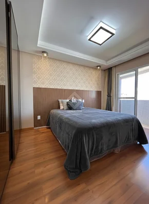 Apartamento Semimobiliado No Centro