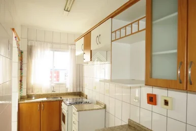 <strong>Apto no Edifício Lariju - São José</strong>