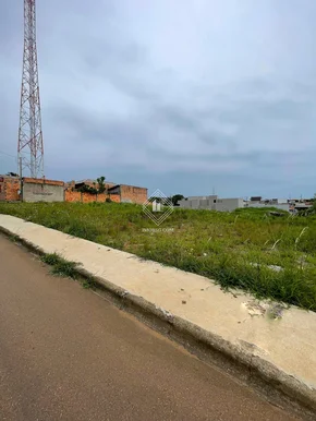 <strong>Terreno em avenida no Cará-Cará</strong>