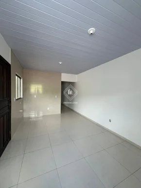 Casa Com Passagem Lateral No Cidade Jardim