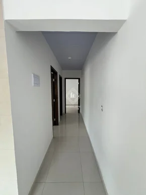 Casa Com Passagem Lateral No Cidade Jardim