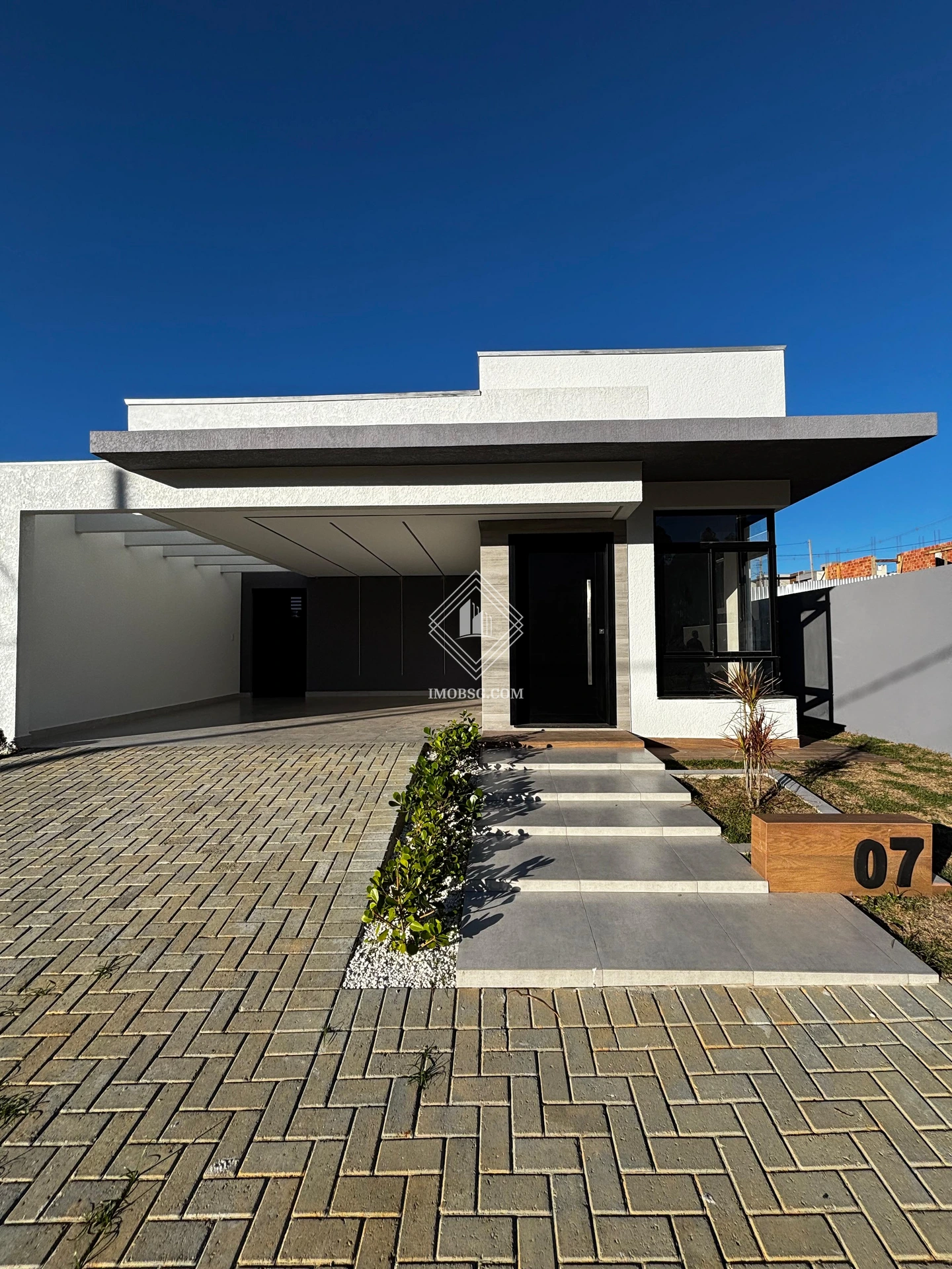 Casa à venda em Colônia Dona Luíza, Ponta Grossa — Portal Chave Fácil