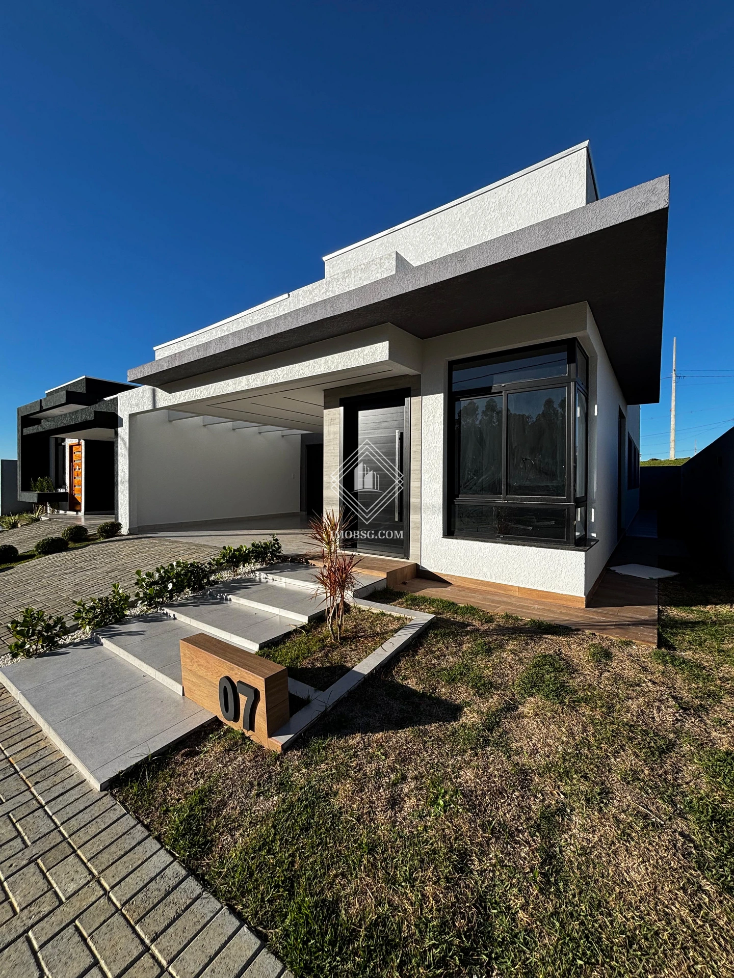 Casa à venda em Colônia Dona Luíza, Ponta Grossa — Portal Chave Fácil