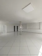 <strong>Sala Comercial Ampla para Locação - Bairro Órfãs</strong>