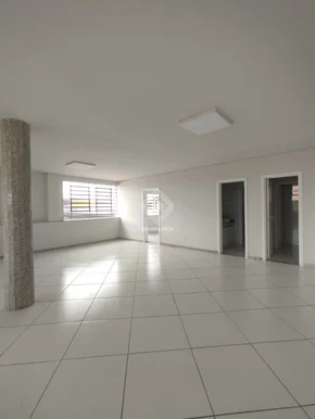 Sala Comercial Ampla Para Locação - Bairro órfãs