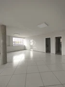 <strong>Sala Comercial Ampla para Locação - Bairro Órfãs</strong>