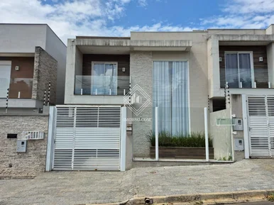 <strong>Sobrado para locação - Nova Rússia</strong>