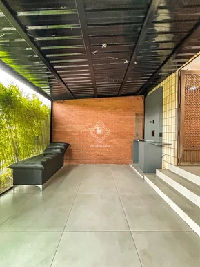 Sala Comercial - Nova Rússia