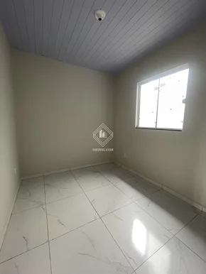 Casa Com Dois Quartos No Gsp