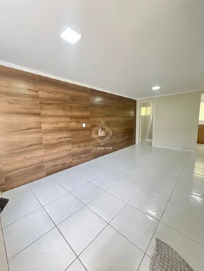 Sobrado - Bairro órfãs