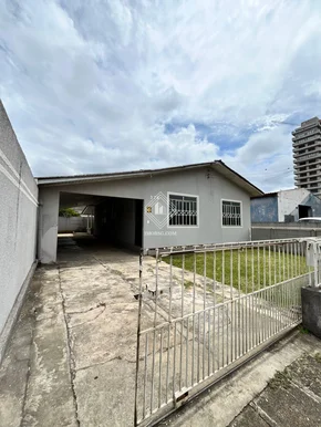 <strong>Casa Padrão</strong>&nbsp;<small>(3 dormit&oacute;rios)</small>