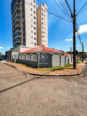 <strong>Casa à venda - Bairro Órfãs</strong>