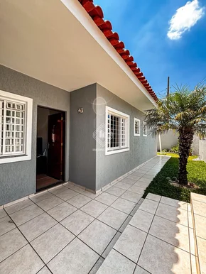 Casa à Venda - Bairro órfãs