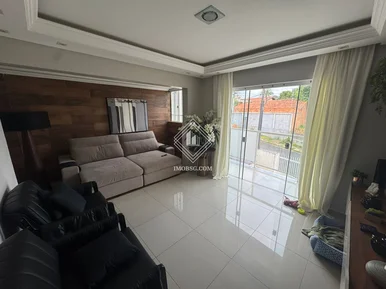 Apartamento- Bairro órfãs