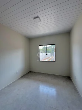 Casa Em Oficinas (de Frente)