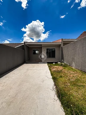 <strong>Casa a venda no Pitangui</strong>