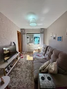 <strong>Casa semimobiliada a venda com edícula</strong>