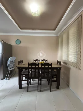 Sobrado Semi Mobiliado No Jardim Giana