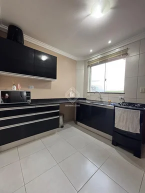 Sobrado Semi Mobiliado No Jardim Giana