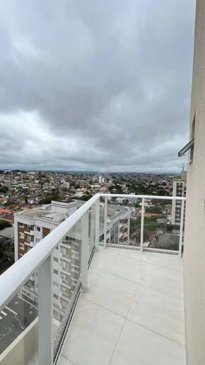 <strong>APARTAMENTO COM 3 SUÍTES - CENTRO</strong>